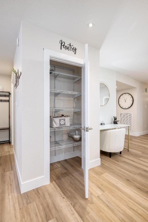 Single Story Minutes From Summerlin With Rv Parking & Dog Friendly Лас-Вегас Екстер'єр фото